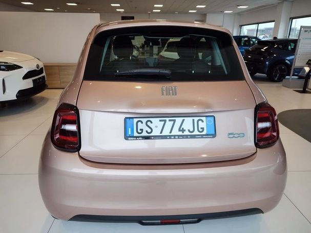 Fiat 500 e 70 kW image number 6