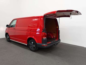 Car image 33