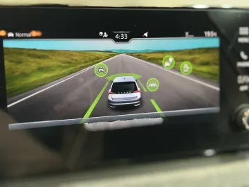 Car image 39