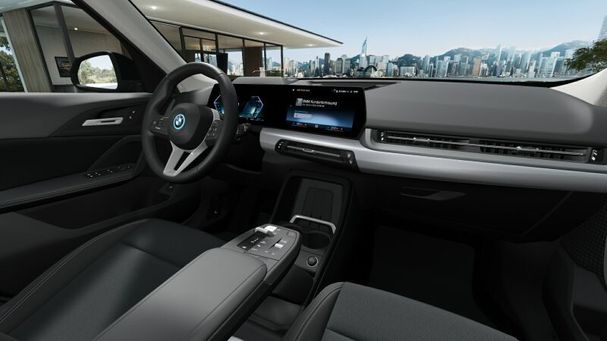 BMW X1 xDrive25e 180 kW image number 6