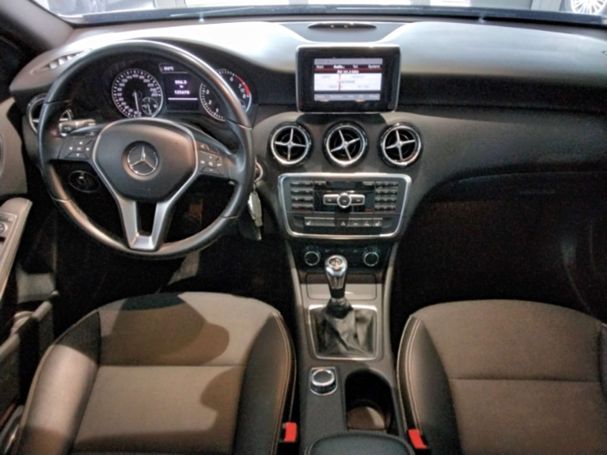 Mercedes-Benz A 180 BlueEFFICIENCY 90 kW image number 17