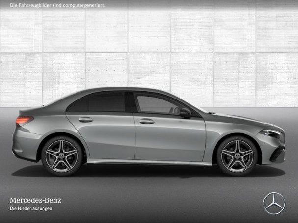 Mercedes-Benz A 180 100 kW image number 17