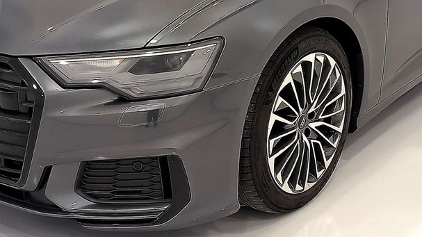 Audi A6 55 TFSIe quattro S tronic Avant 270 kW image number 5