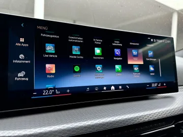 Car image 35