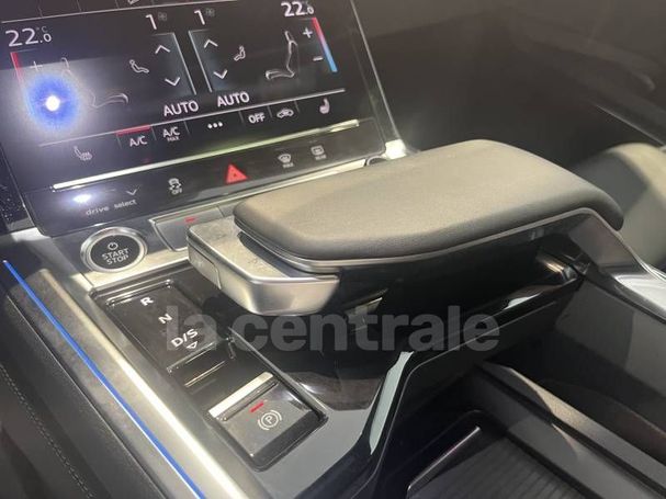 Audi e-tron 50 quattro S-line Sportback 230 kW image number 10