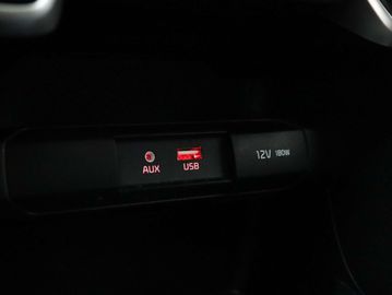 Car image 37