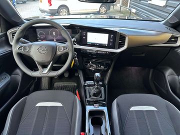 Car image 10