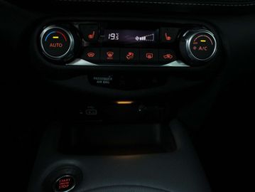 Car image 36