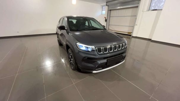 Jeep Compass 1.5 T4 Altitude 96 kW image number 2