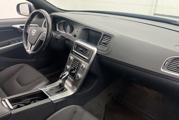 Volvo V60 D4 Momentum 140 kW image number 25