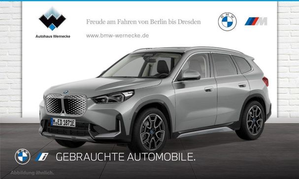 BMW iX1 xDrive30 xLine 225 kW image number 1