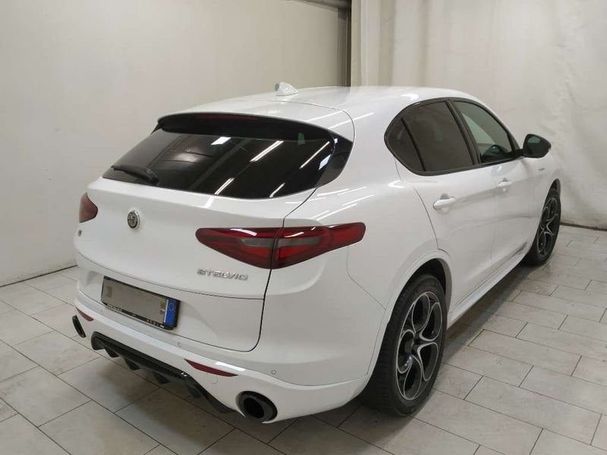 Alfa Romeo Stelvio 2.2 Q4 154 kW image number 4