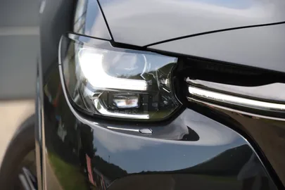Car image 29