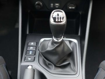 Car image 31