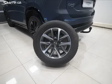 Car image 43