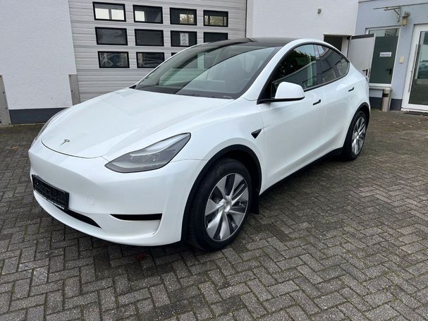 Tesla Model Y 220 kW image number 1