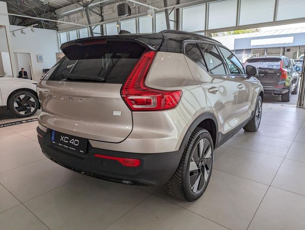 Volvo XC40 Recharge Pure Electric Plus 185 kW image number 5