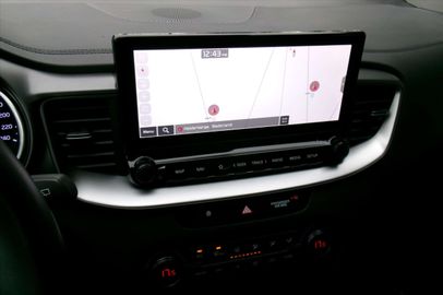 Car image 38