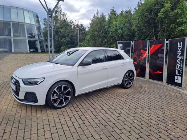 Audi A1 30 TFSI S-line Sportback 81 kW image number 1