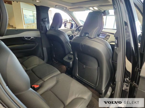 Volvo XC90 AWD 173 kW image number 32