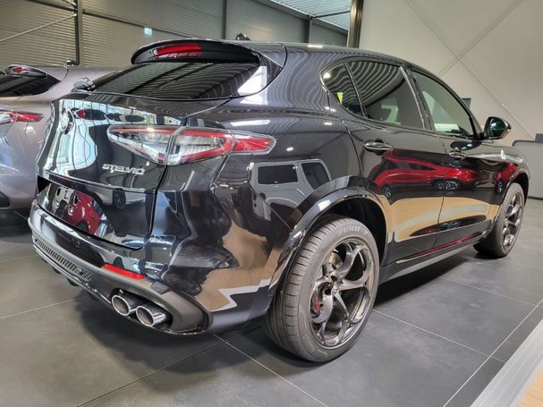 Alfa Romeo Stelvio V6 2.9 Bi-Turbo Quadrifoglio 375 kW image number 3