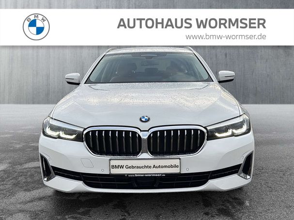 BMW 520d Touring 140 kW image number 2