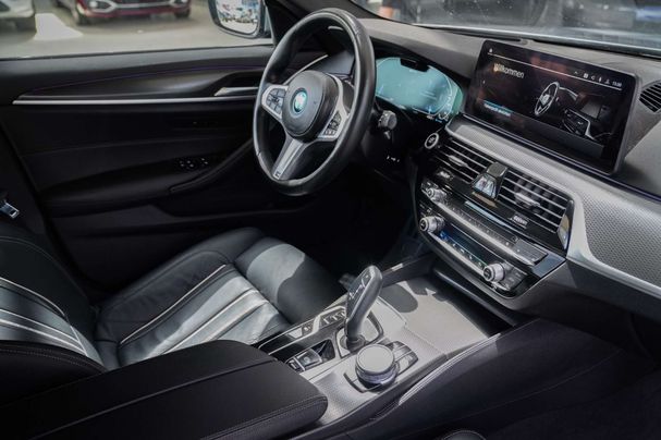 BMW 530i 185 kW image number 9