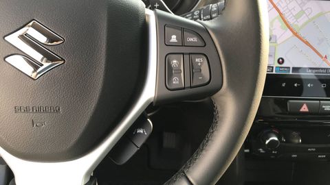 Car image 23