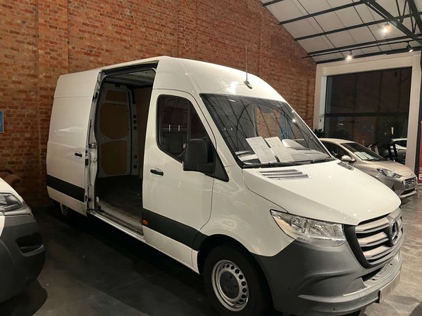 Mercedes-Benz Sprinter 311 CDI FWD 84 kW image number 2