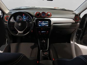 Car image 11