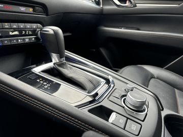 Car image 26