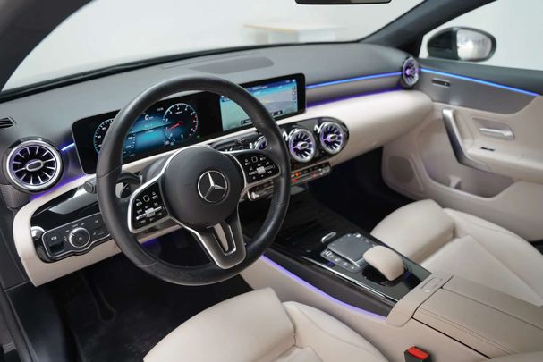 Mercedes-Benz A 180 100 kW image number 16