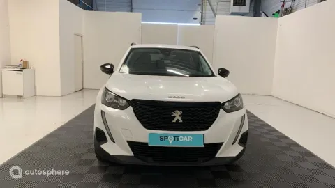 Car image 3