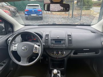 Car image 13