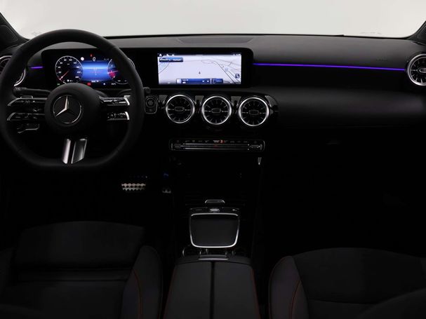 Mercedes-Benz A 180 100 kW image number 8