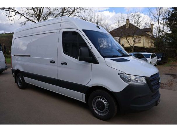 Mercedes-Benz Sprinter 315 FWD 110 kW image number 2