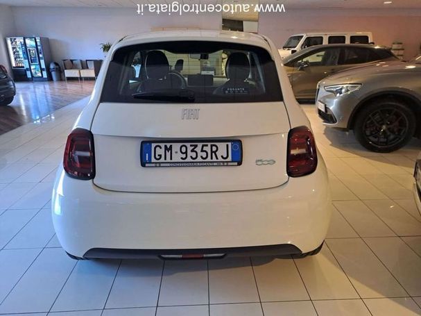 Fiat 500 e 42 kWh 87 kW image number 3