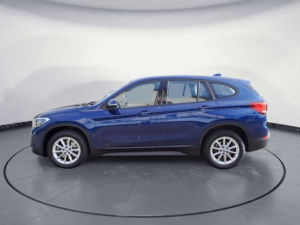 BMW X1 xDrive20i Advantage 141 kW image number 5