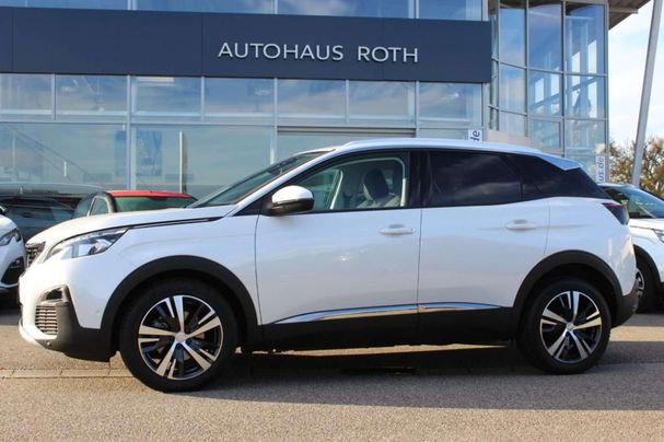 Peugeot 3008 PureTech 130 Allure 96 kW image number 2