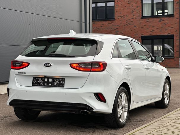 Kia Ceed 1.4 Vision 73 kW image number 10