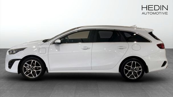 Kia Ceed Plug-in Hybrid 104 kW image number 6