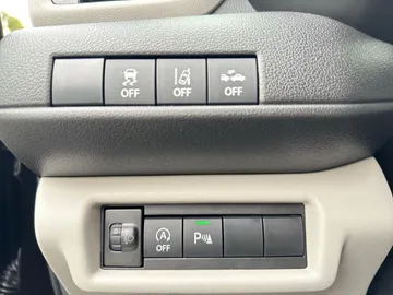 Car image 29