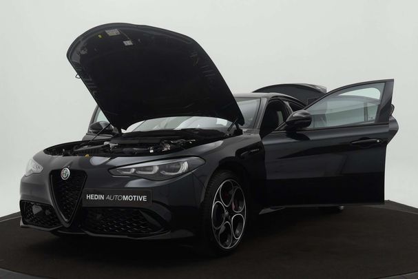 Alfa Romeo Giulia 2.0 Veloce 206 kW image number 20