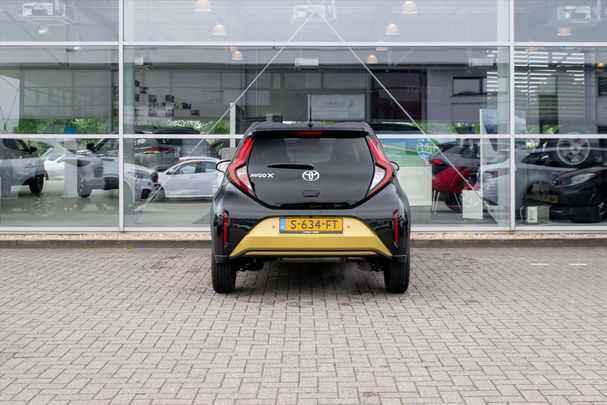 Toyota Aygo X 1.0 VVT-i 53 kW image number 28