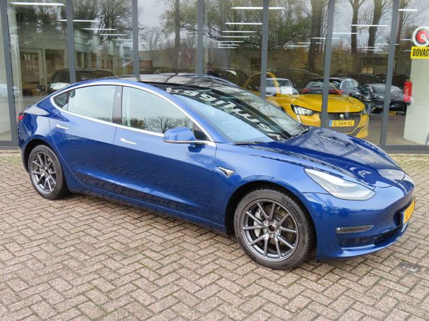 Tesla Model 3 Long Range AWD 258 kW image number 3