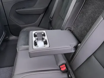 Car image 41