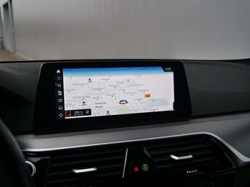 Car image 37