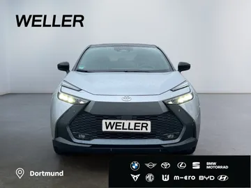 Car image 3