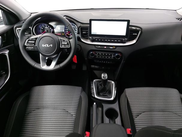 Kia Ceed 1.5 T-GDI Vision 103 kW image number 8