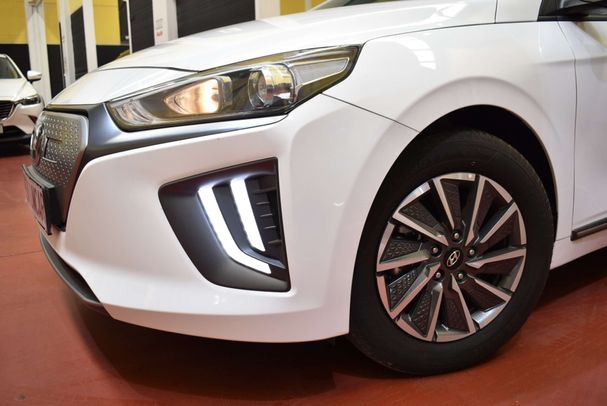 Hyundai Ioniq Style 100 kW image number 8